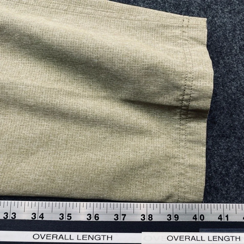 Duluth Trading Co Pants Men 40x30 Tan Polyester Performance Straight Leg 53721B